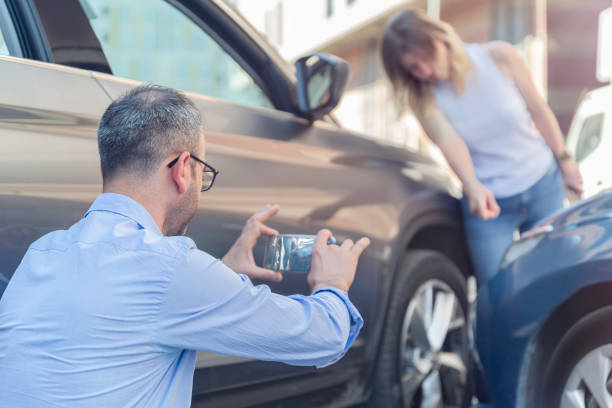 Car insurance rates in El Lago